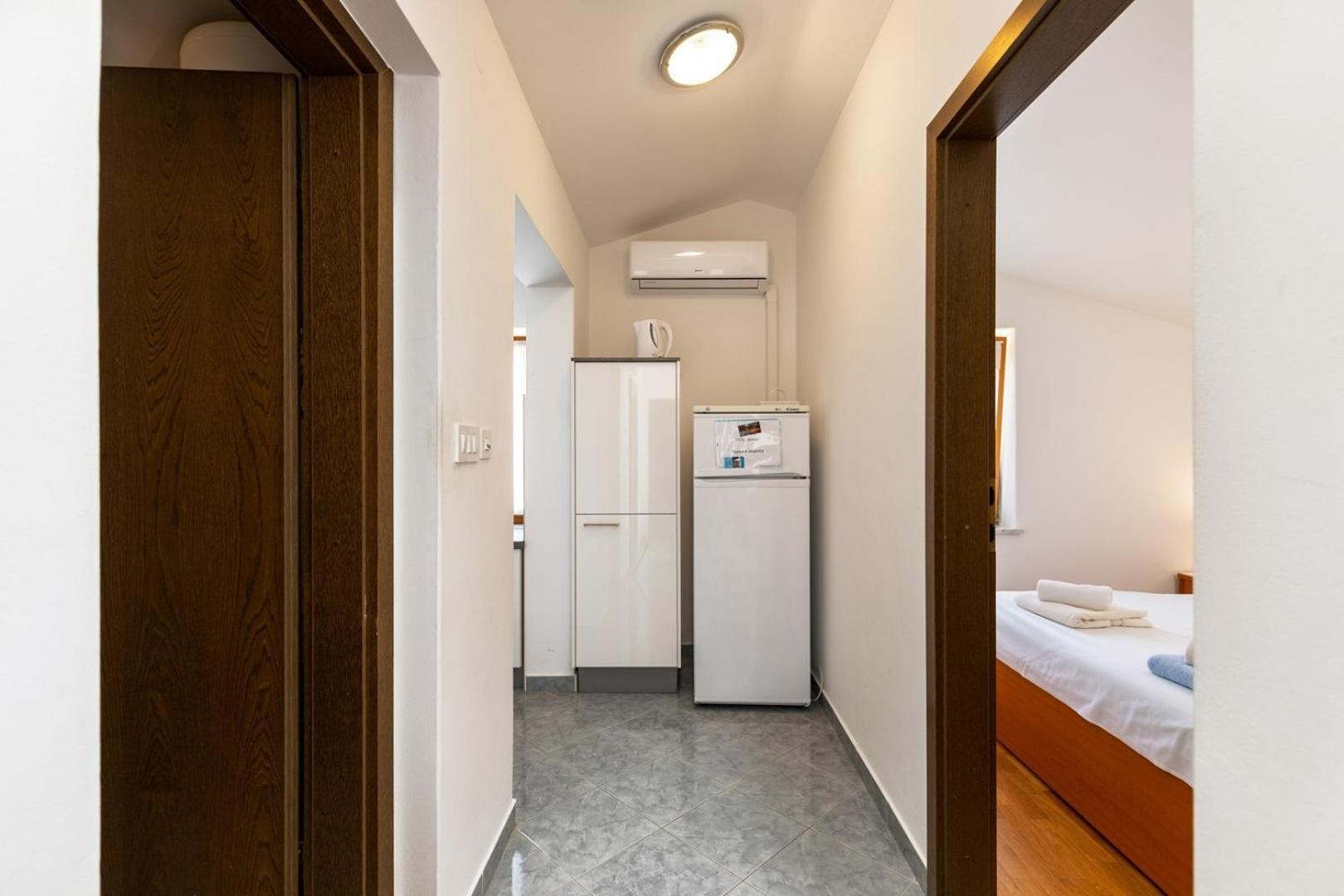 Apartments Pino Rabac Szoba fotó